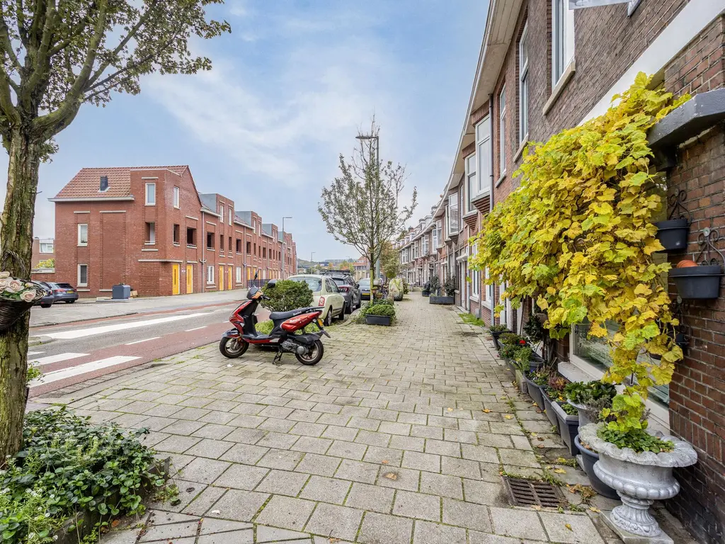 Aleidastraat 103B, SCHIEDAM