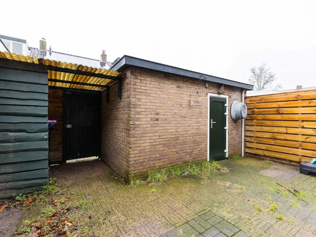 A.M. de Jongstraat 30, SPIJKENISSE