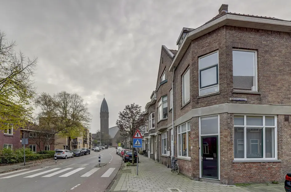 Nieuwe Maasstraat 104A