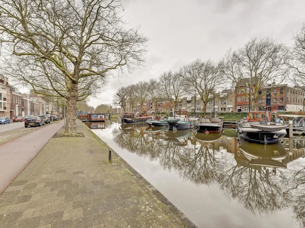 Burgemeester Knappertlaan 10E, SCHIEDAM