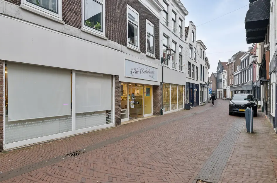 Hoogstraat 68