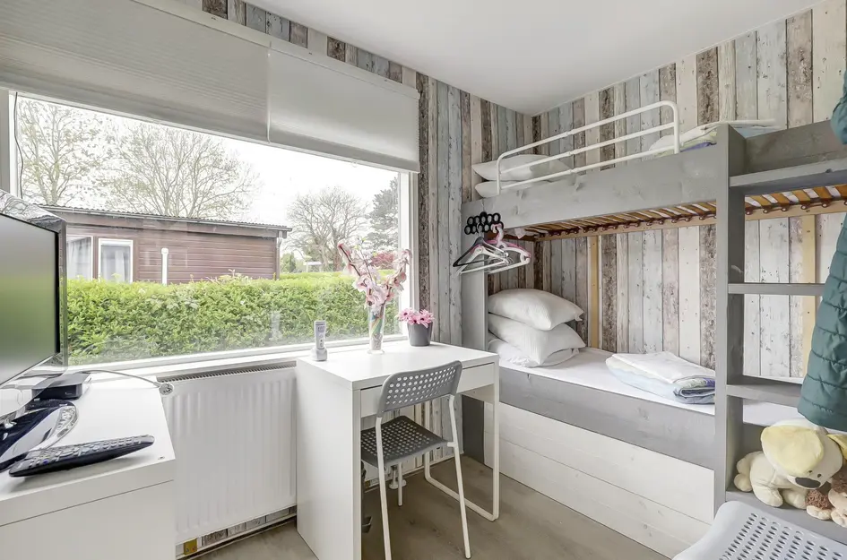 Gorsplein 2, Dennendaal 14 
