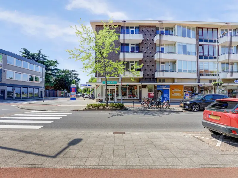 Burgemeester Baumannlaan 160B, ROTTERDAM