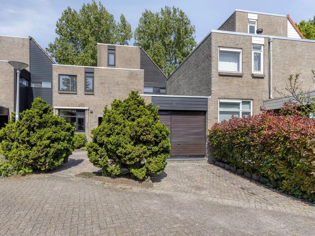 Zuurbes 21, ROTTERDAM