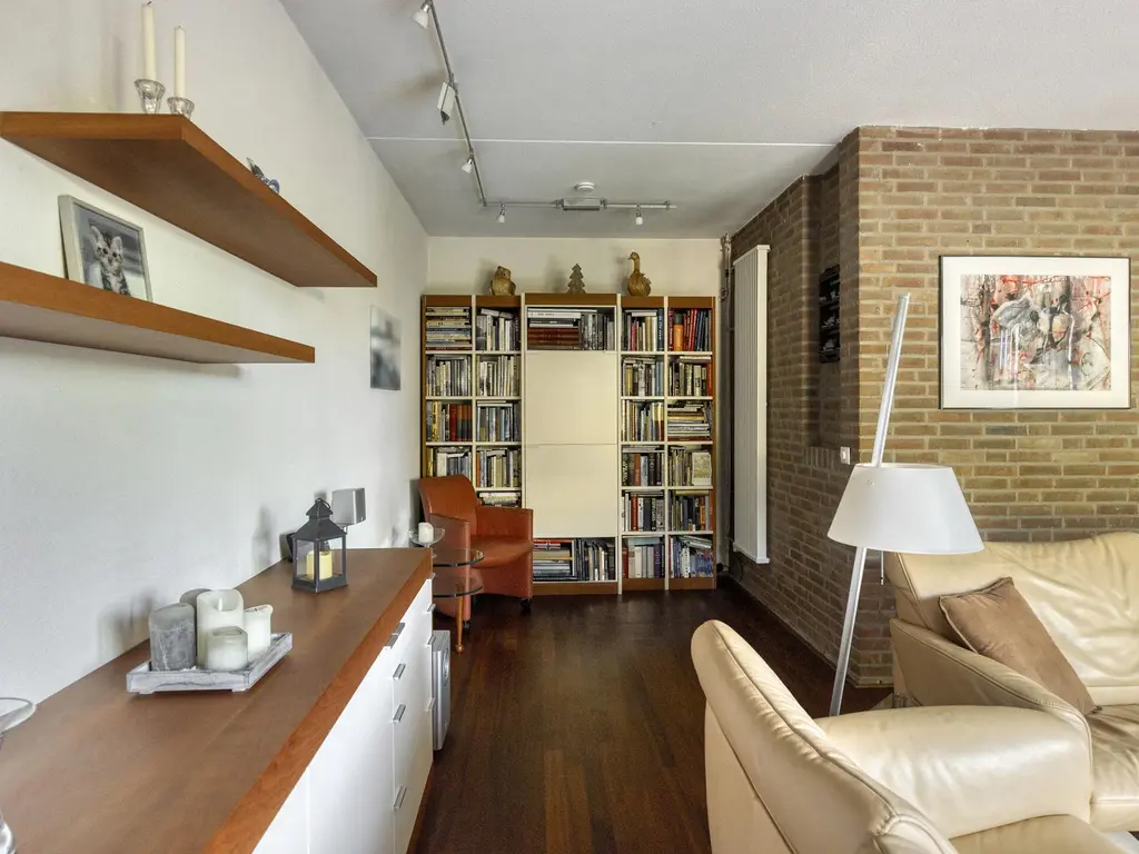 Zuurbes 21, ROTTERDAM
