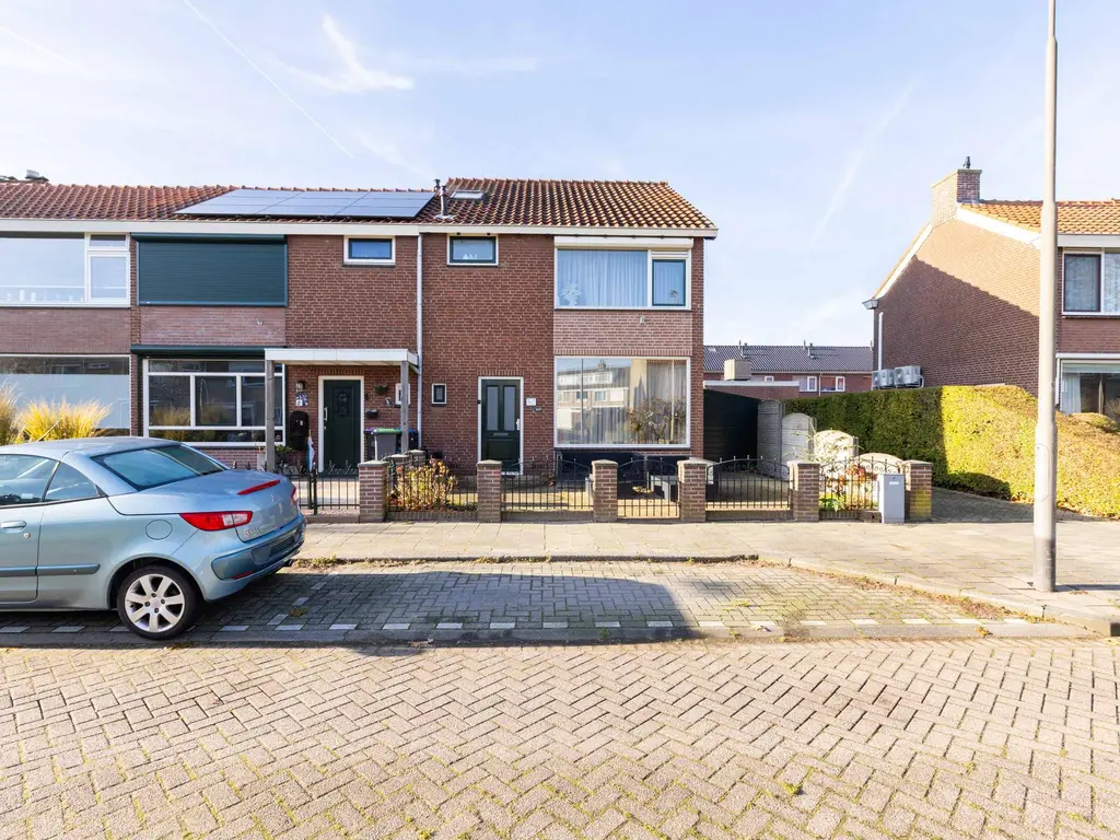 Polderlaan 19, GEERVLIET