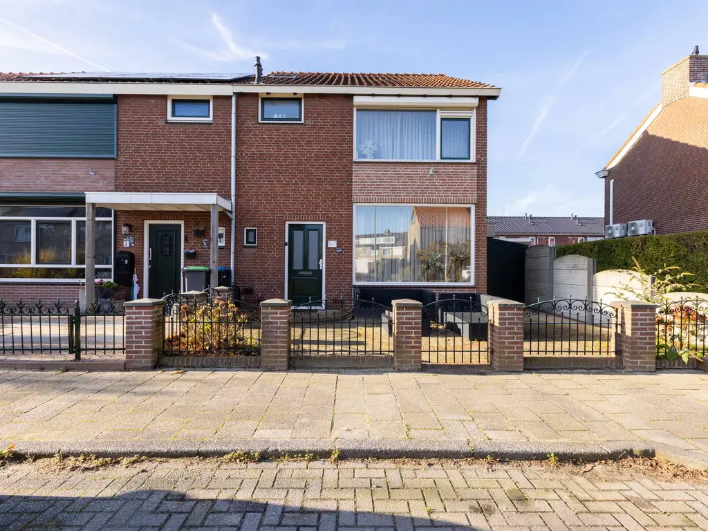 Polderlaan 19, GEERVLIET