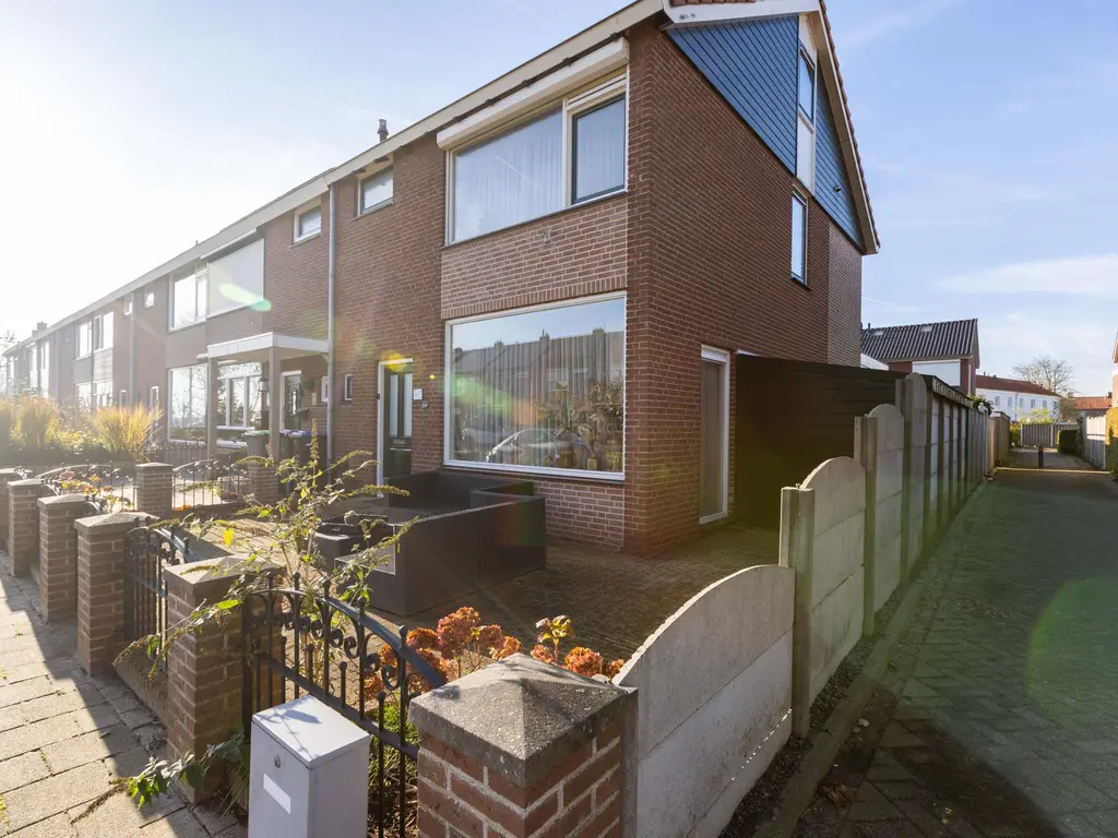 Polderlaan 19, GEERVLIET
