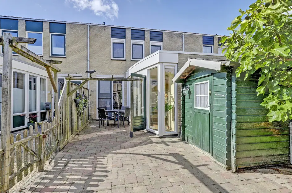Theo Mann-Bouwmeesterstraat 27