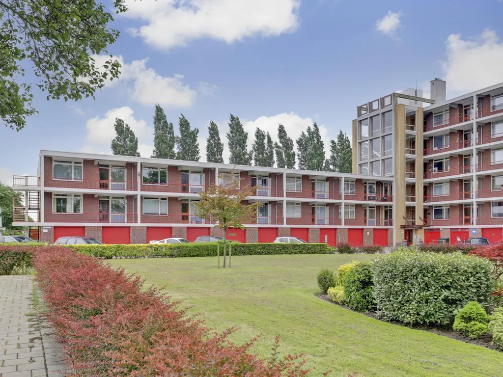 Staringplantsoen 1A, SPIJKENISSE