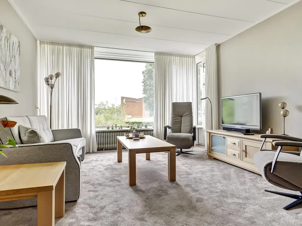 Staringplantsoen 1A, SPIJKENISSE