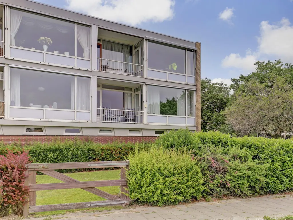 Staringplantsoen 1A, SPIJKENISSE