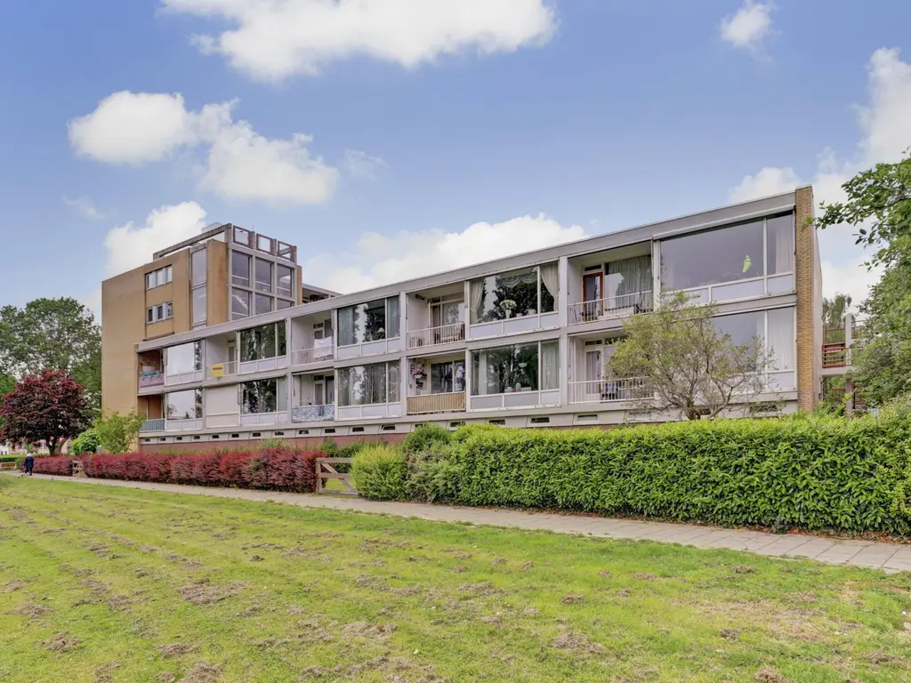 Staringplantsoen 1A, SPIJKENISSE