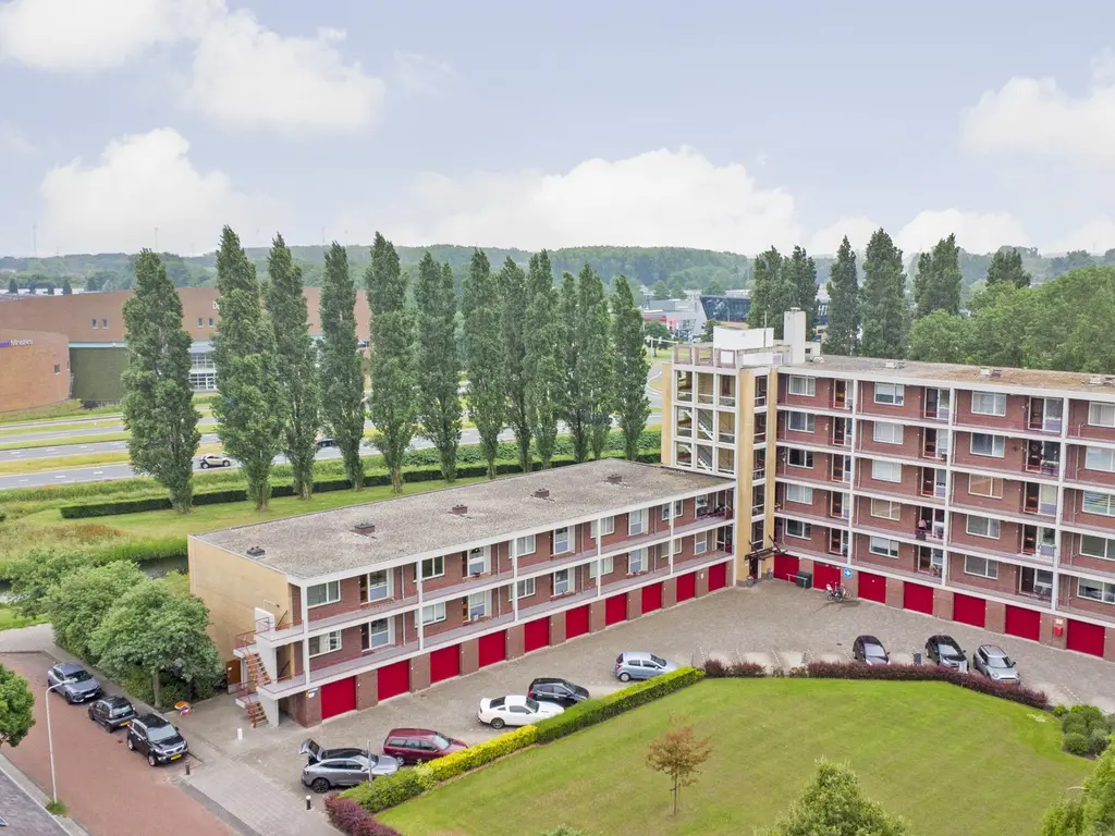 Staringplantsoen 1A, SPIJKENISSE
