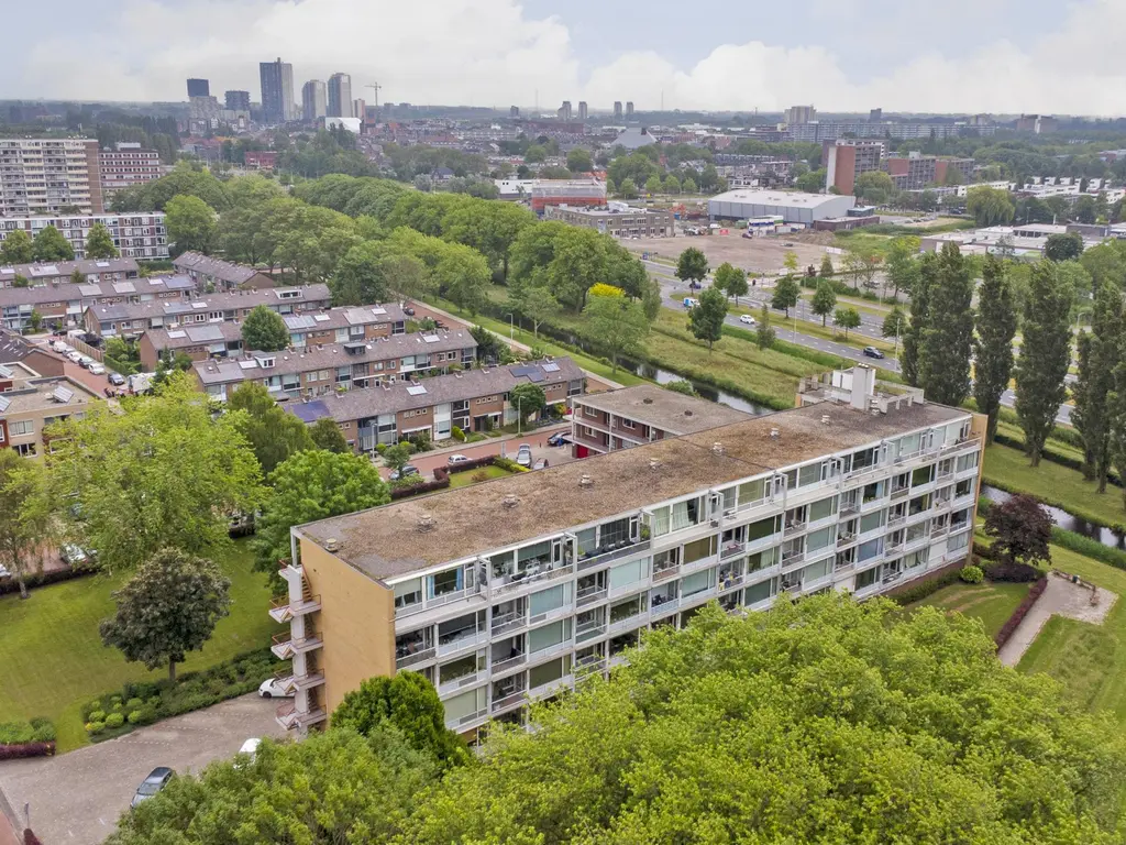 Staringplantsoen 1A, SPIJKENISSE