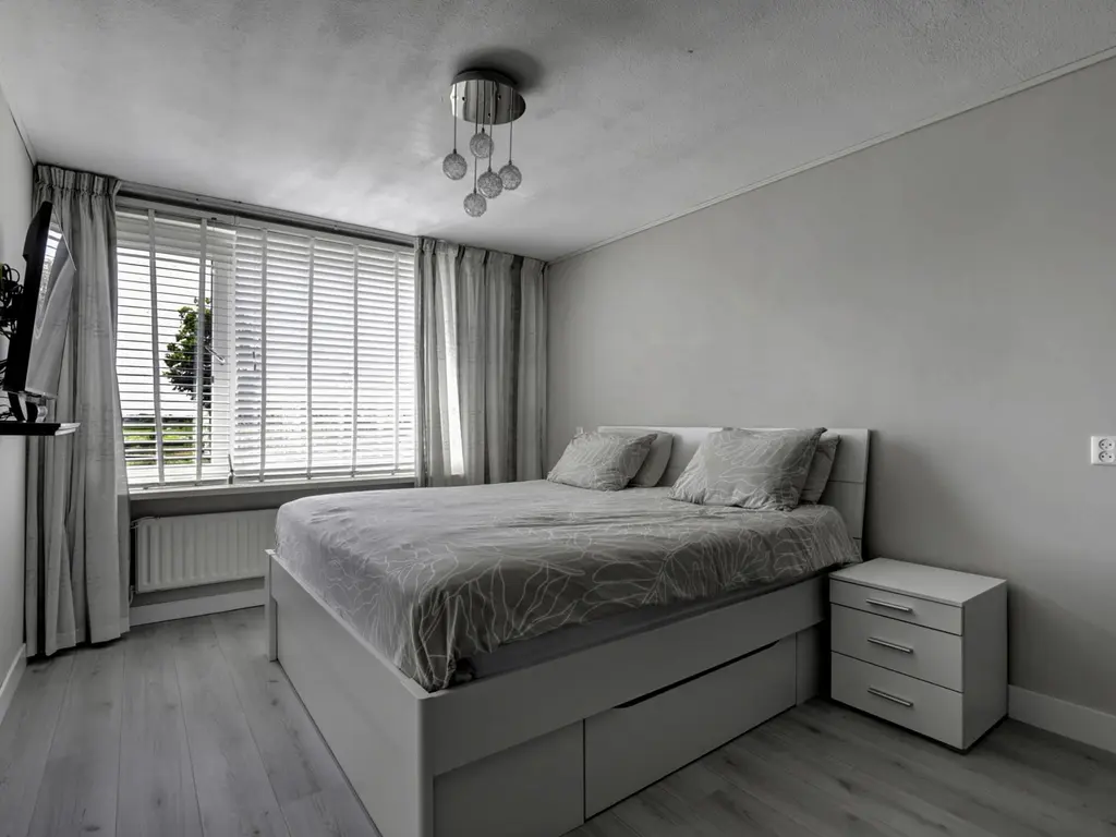 Bonnetpad 16, SPIJKENISSE