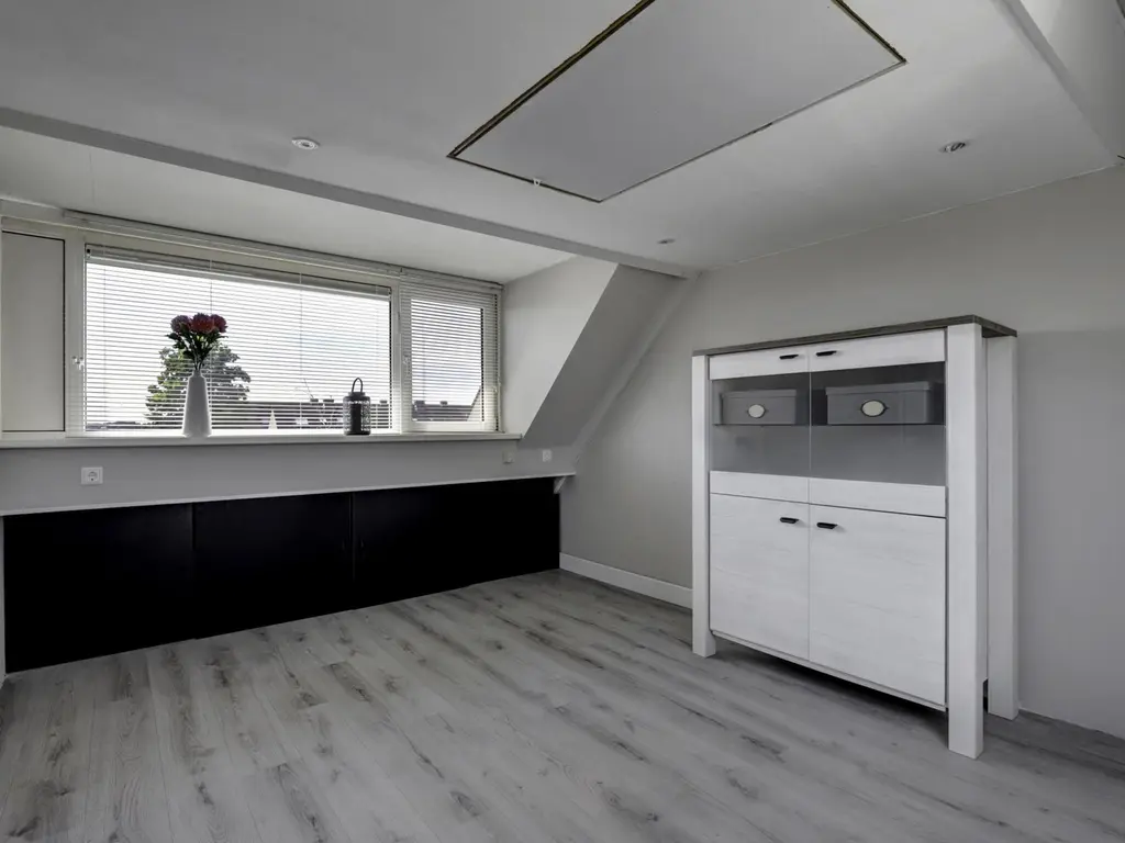 Bonnetpad 16, SPIJKENISSE