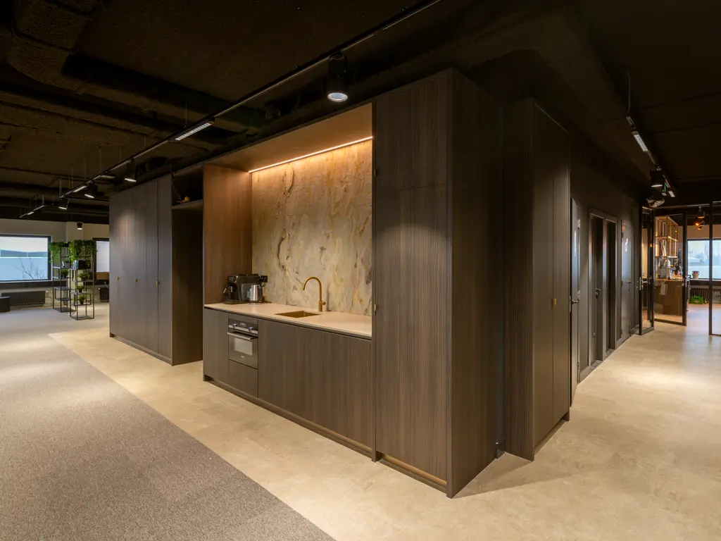 Stoomloggerweg 6B, VLAARDINGEN