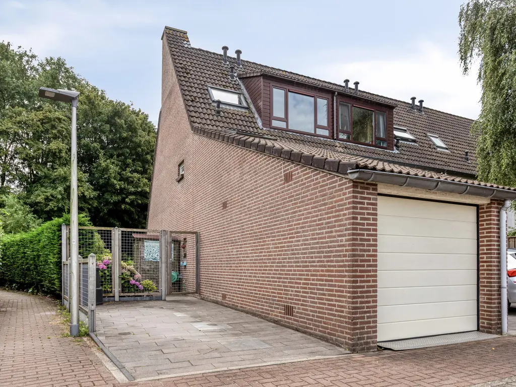 Merijntje Gijzenburg 18, CAPELLE AAN DEN IJSSEL
