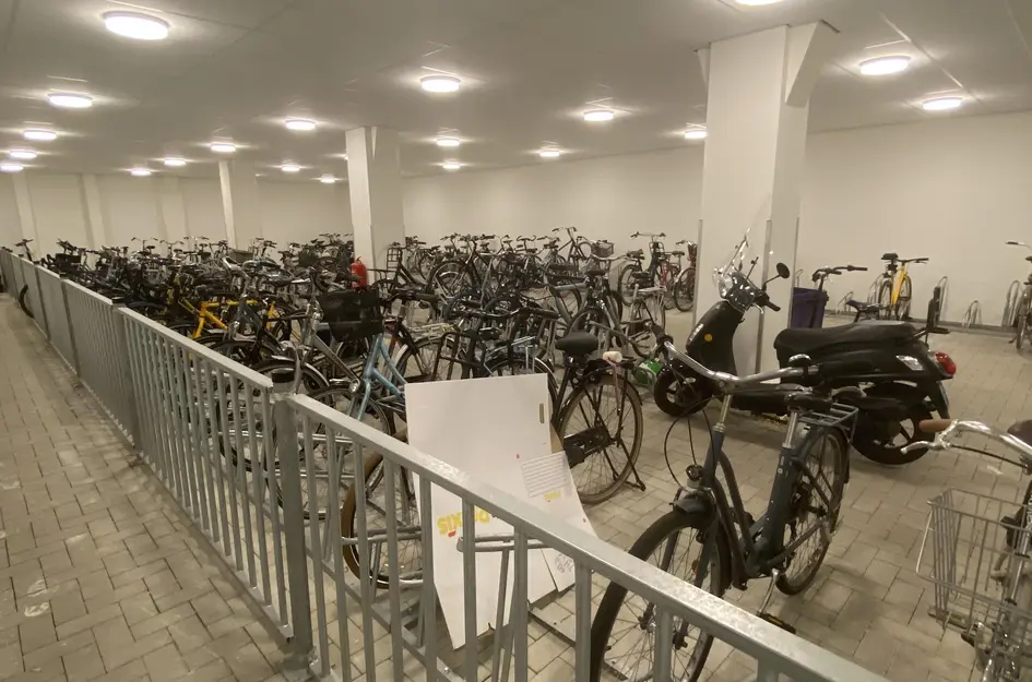 Prins Hendrikkade 15L