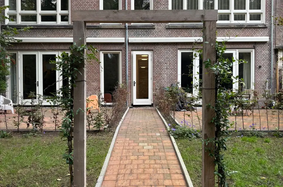 Westzeedijk 140B