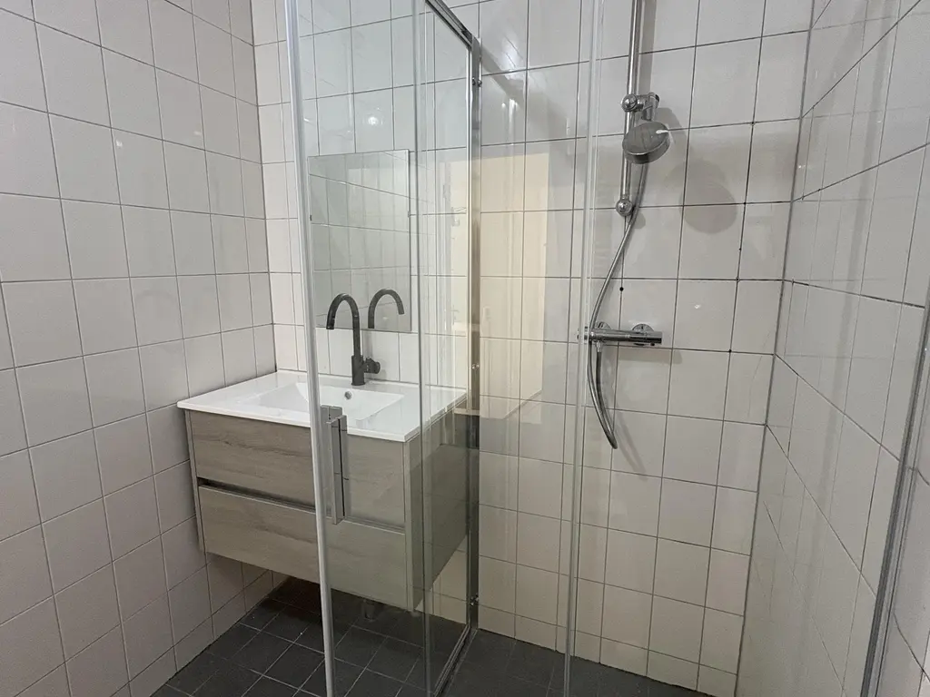 Professor Kamerlingh Onneslaan 120A 2, SCHIEDAM