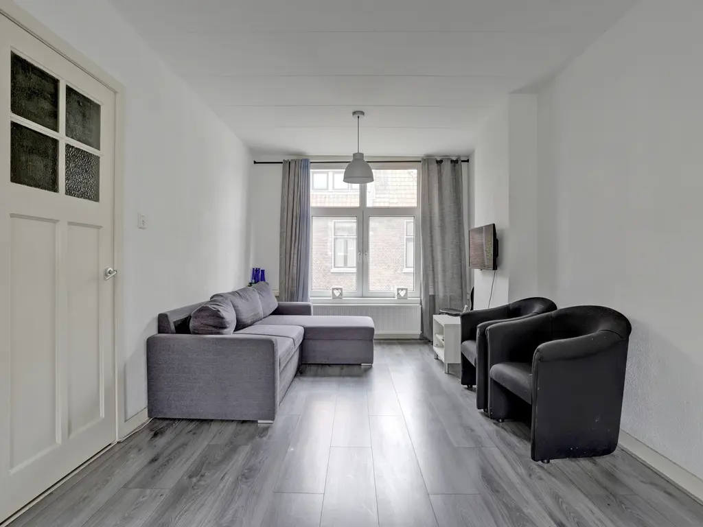 Bilderdijkstraat 33B, SCHIEDAM