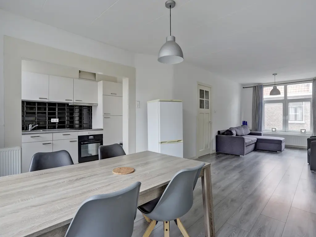 Bilderdijkstraat 33B, SCHIEDAM