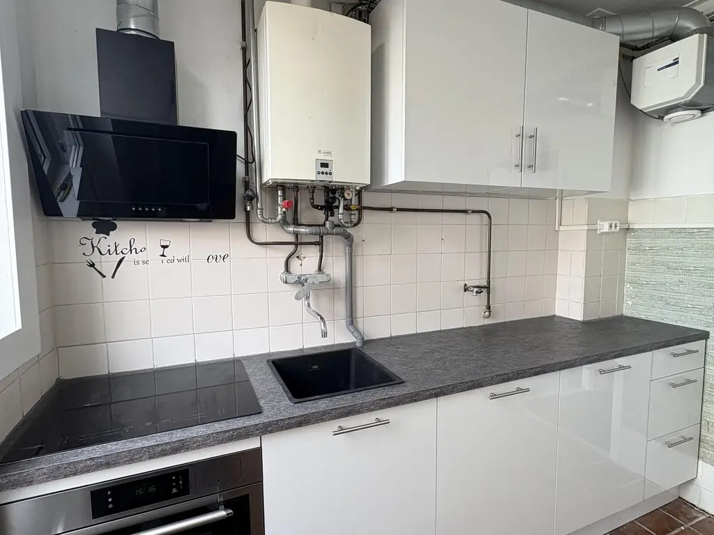 Professor Kamerlingh Onneslaan 120A 2, SCHIEDAM