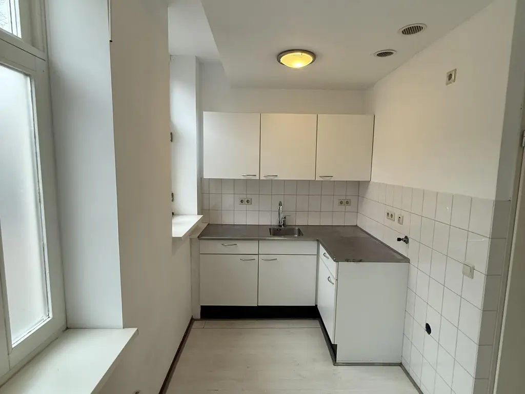 Strevelsweg 57A, ROTTERDAM