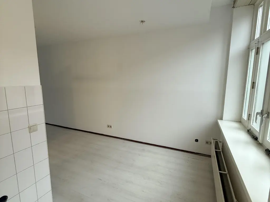 Strevelsweg 57A, ROTTERDAM