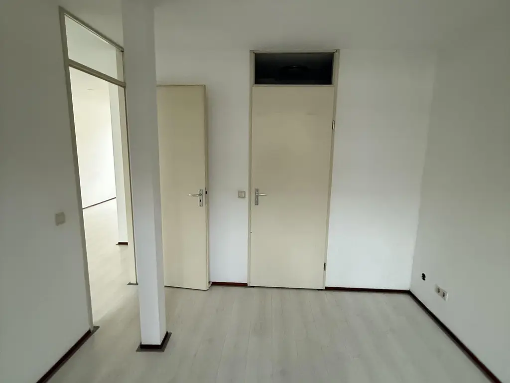 Strevelsweg 57A, ROTTERDAM