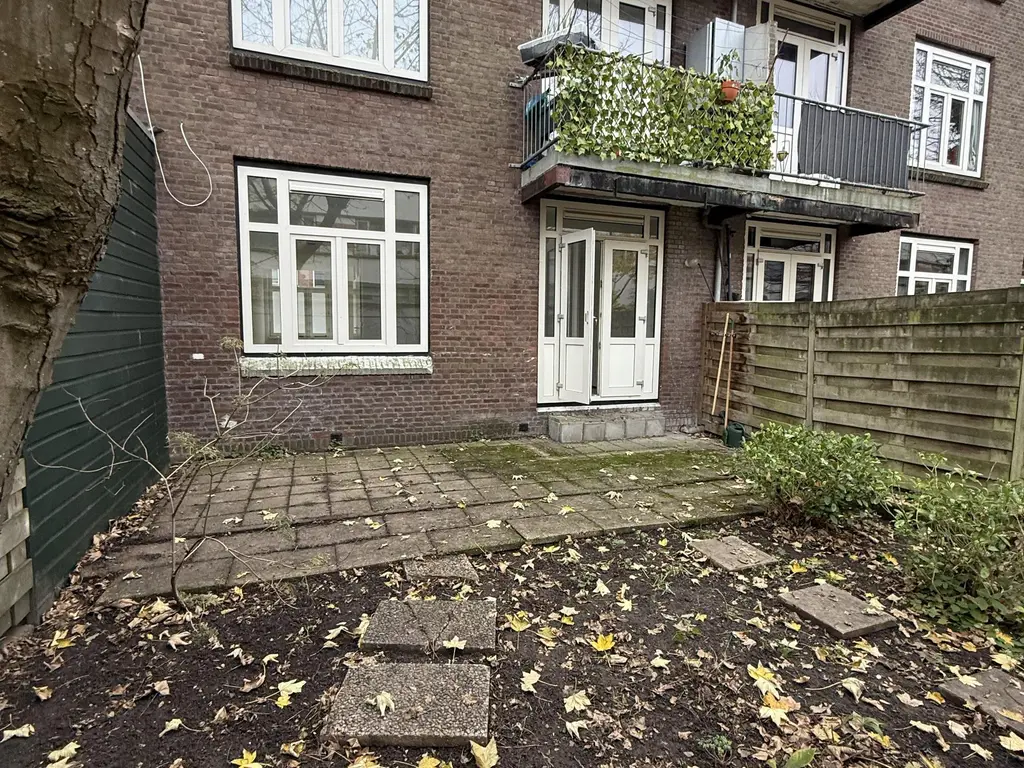 Strevelsweg 57A, ROTTERDAM