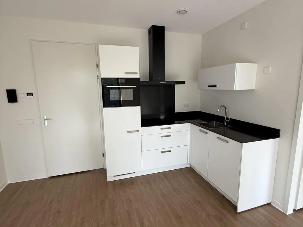 Bundweg 35, ROTTERDAM