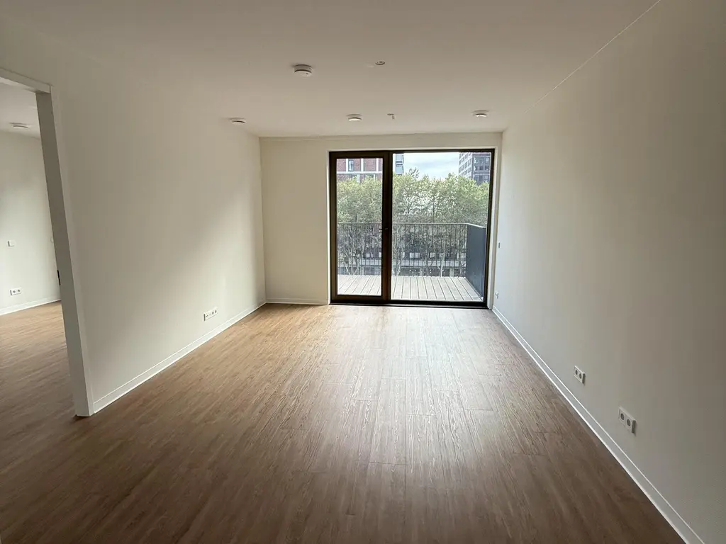 Bundweg 35, ROTTERDAM