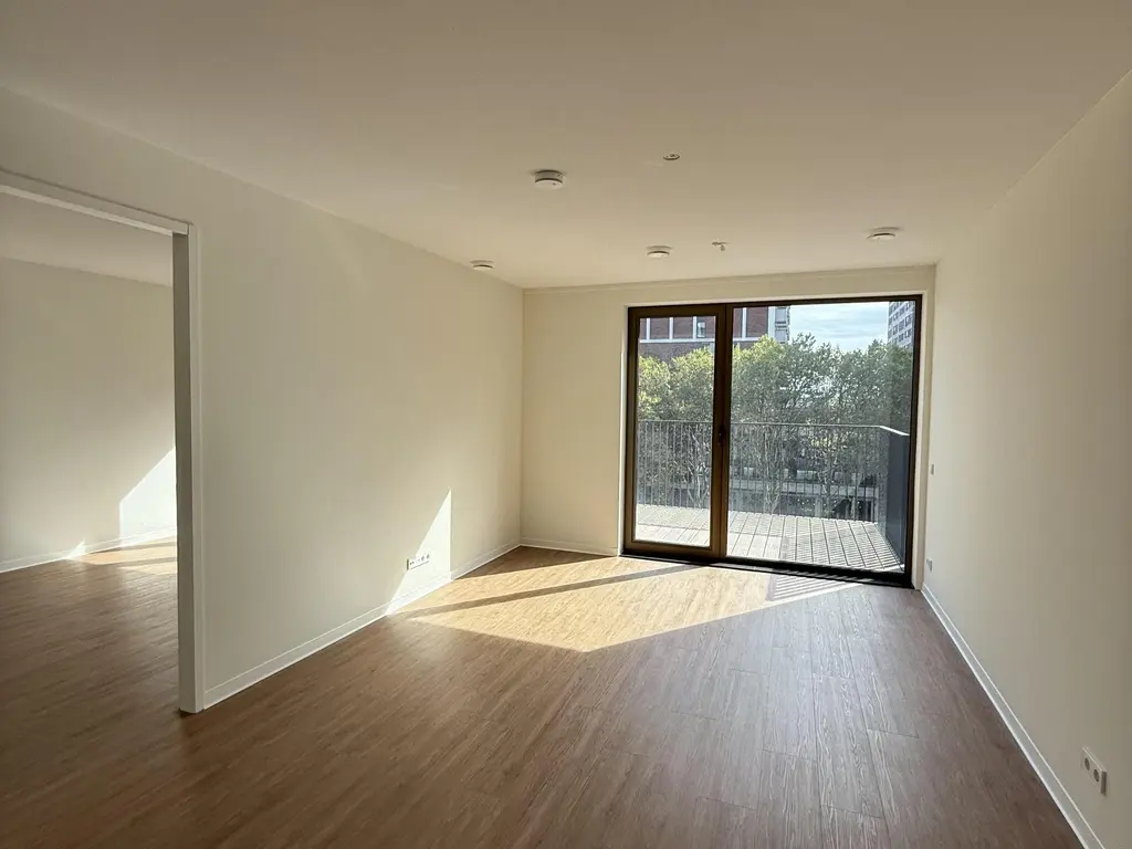 Bundweg 35, ROTTERDAM