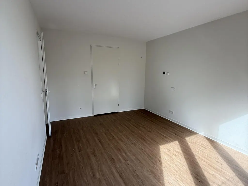 Bundweg 35, ROTTERDAM