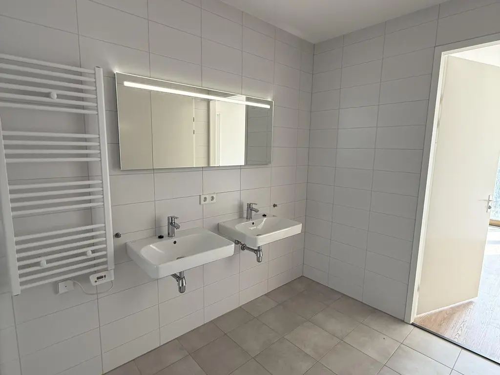 Bundweg 35, ROTTERDAM