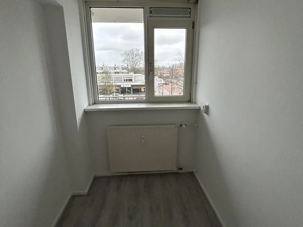 Winston Churchilllaan 11, SPIJKENISSE