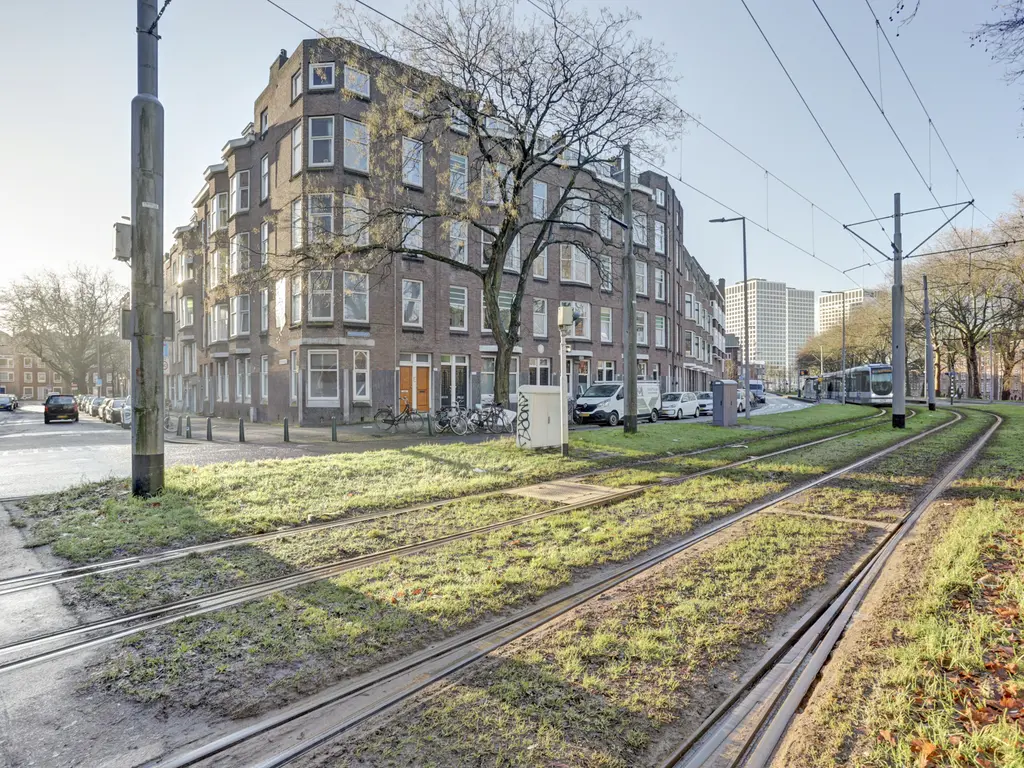 Mathenesserdijk 109B 03, ROTTERDAM