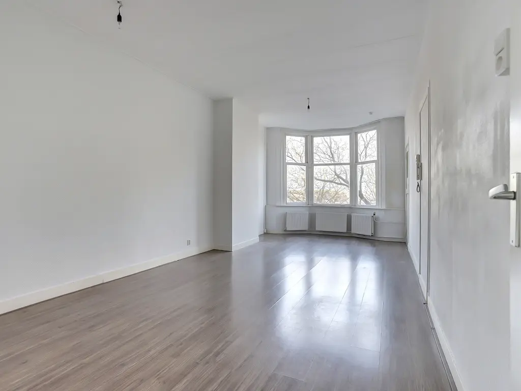 Mathenesserdijk 109B 03, ROTTERDAM