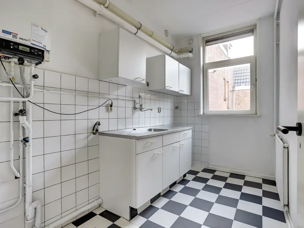 Mathenesserdijk 109B 03, ROTTERDAM