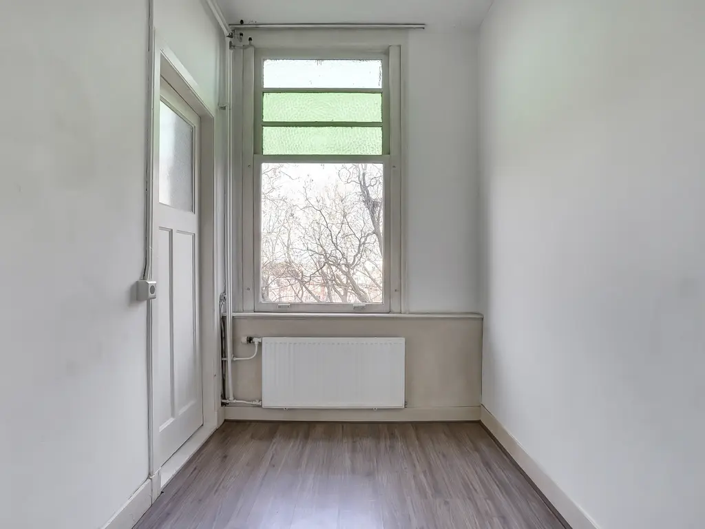 Mathenesserdijk 109B 03, ROTTERDAM