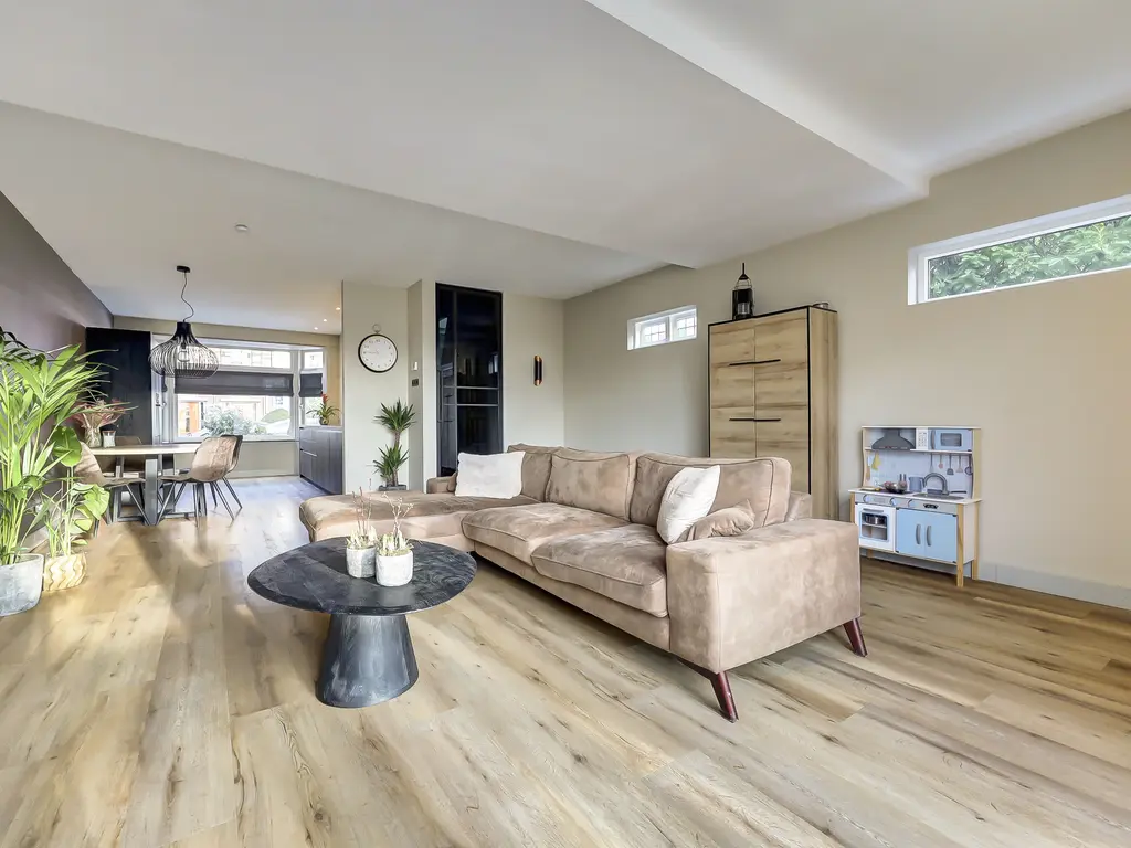 Prins Hendriklaan 18, VLAARDINGEN