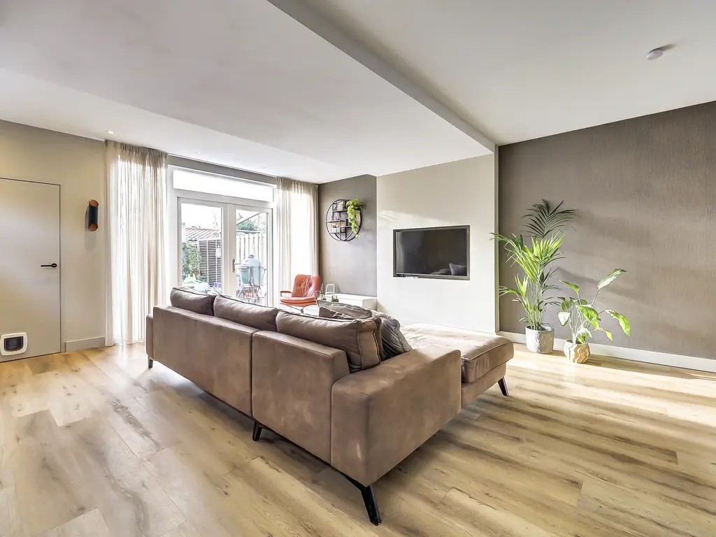 Prins Hendriklaan 18, VLAARDINGEN