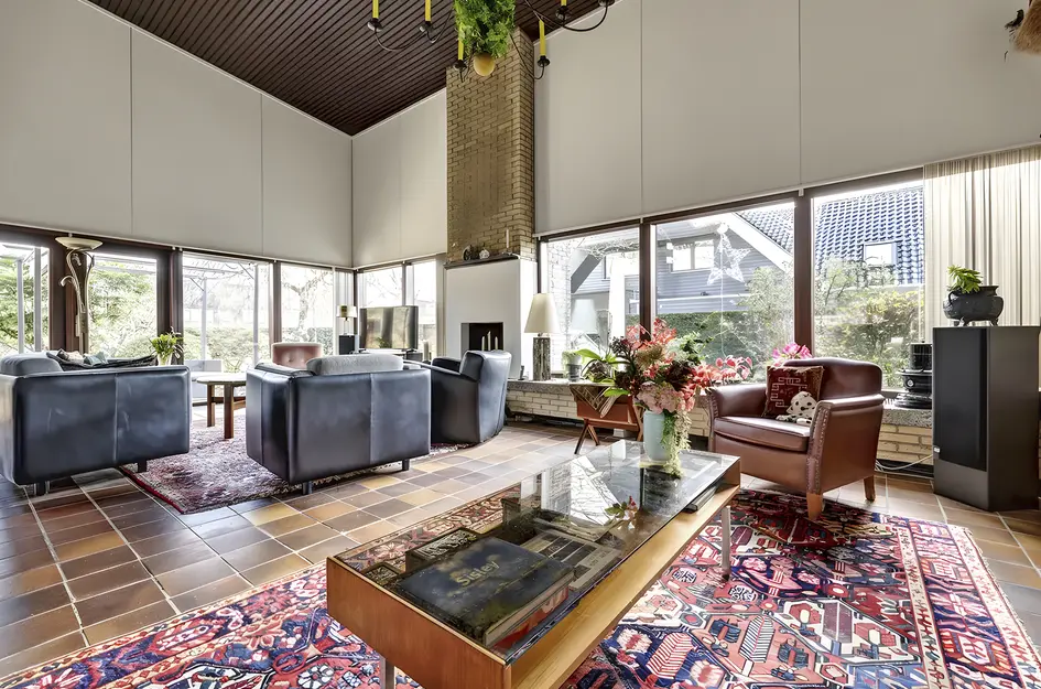 Notaris L P vd Blinkln 11a