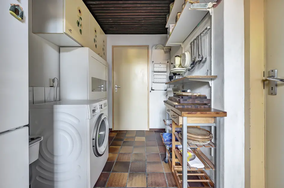 Notaris L P vd Blinkln 11a