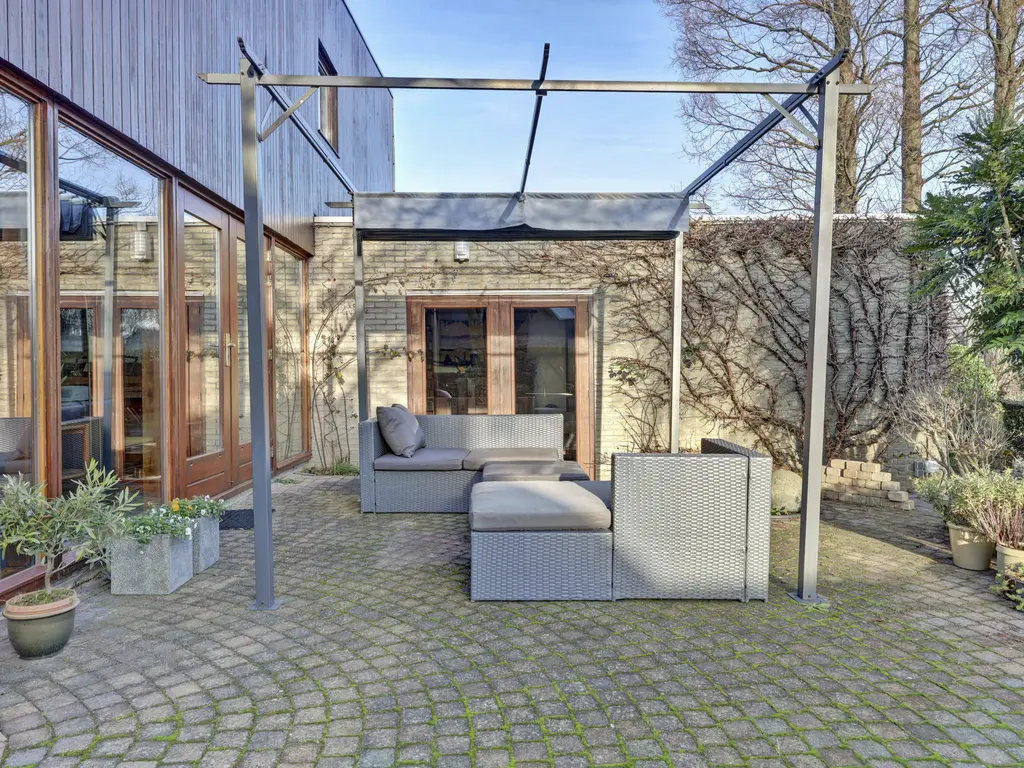 Notaris L P vd Blinkln 11a, BRIELLE