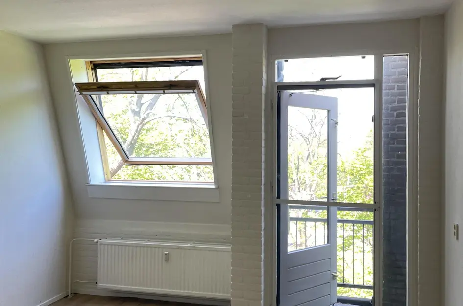 Adriaen van der Doeslaan 119B