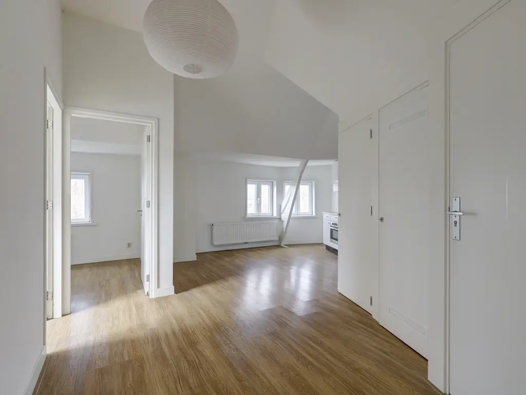 Mathenesserdijk 103B 04, ROTTERDAM